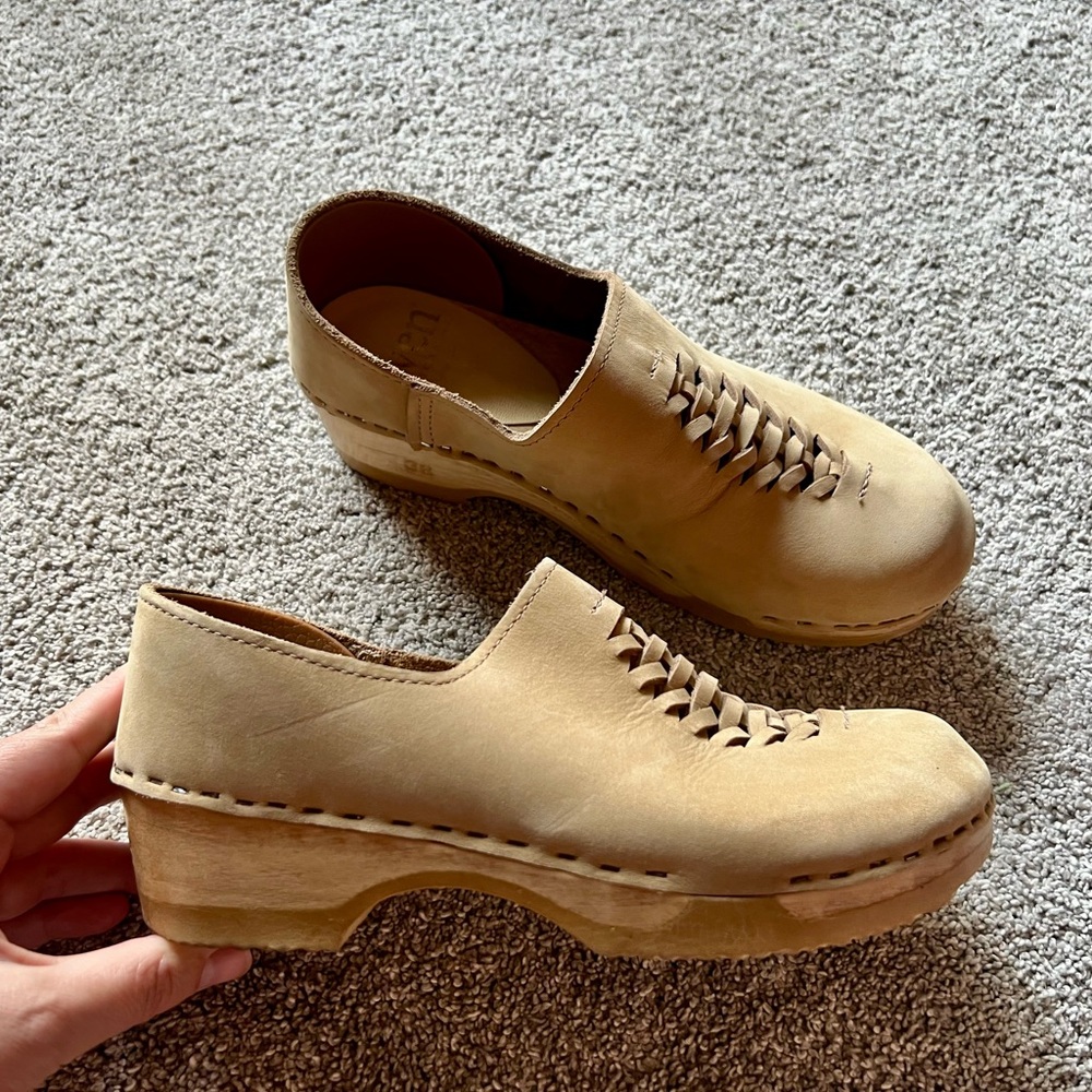 Sven Beige Leather Clogs with Braided Accent